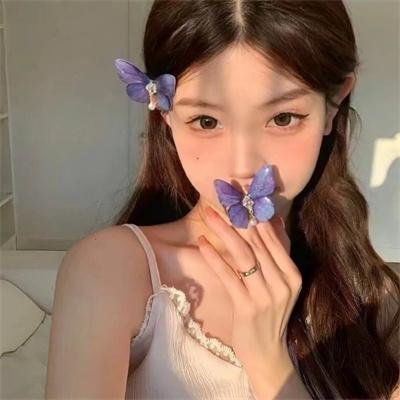 妓女。演员。皮条客